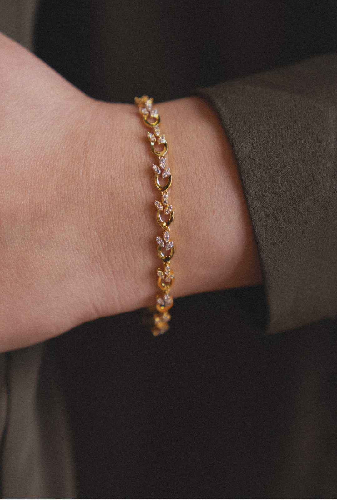 Diamond Petal Tennis Bracelet
