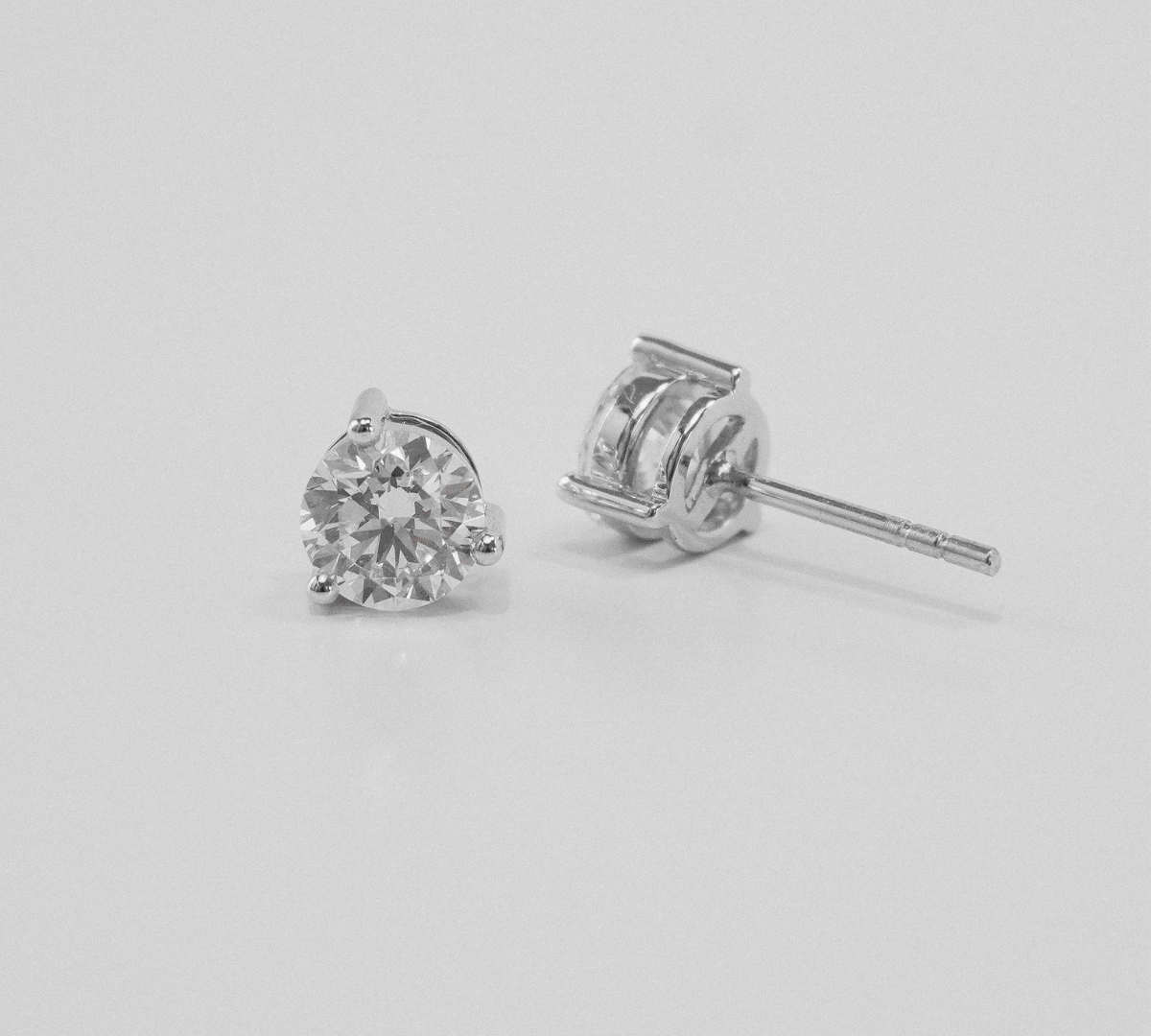 3 Prong Diamond Studs